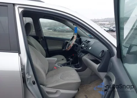 2010 Toyota Rav4 z USA, uszkodzony, nr VIN 2T3BF4DV8AW057175